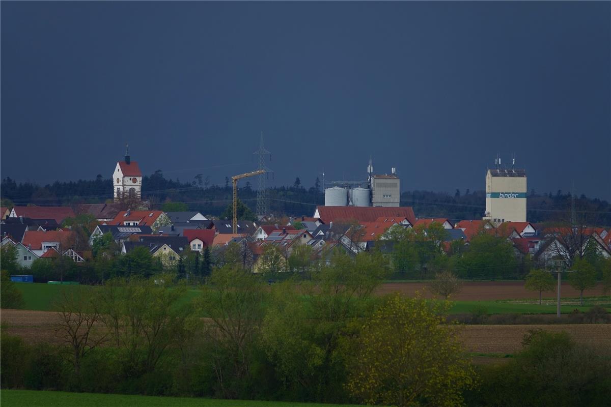Die Skyline von Bondorf, fotografert von Eckbert Kaiser aus Hailfingen. 