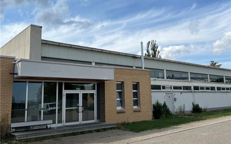 Die Sporthalle auf dem Nagolder Eisberg soll für 4,5 Millionen Euro umfassend saniert werden. GB-Foto: Priestersbach