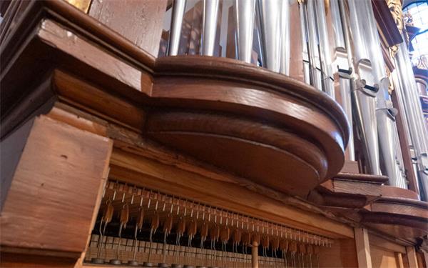 Die Tailfinger Orgel wurde im Jahr 1776 von Johannes Weinmar aus Bondorf gebaut. GB-Foto: Vecsey