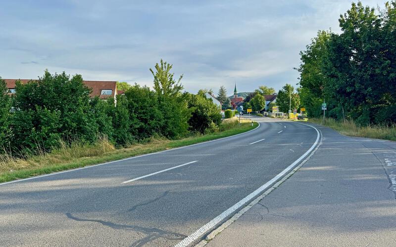 Die Tübinger Straße in Entringen wird gesperrt.GB-Foto: gb