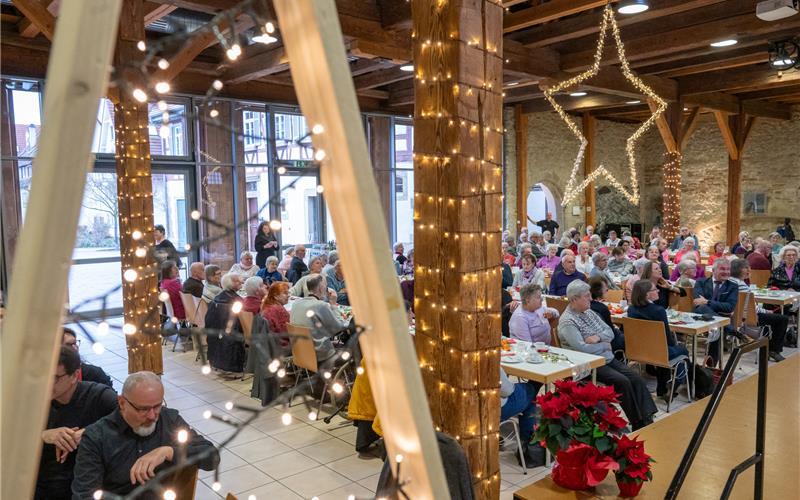 Die Zehntscheuer war festlich geschmückt. GB-Foto: Vecsey