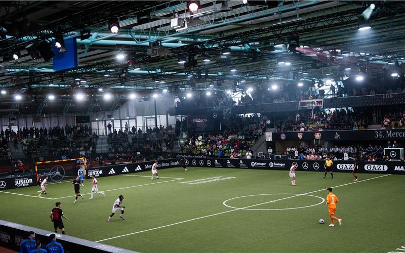 Die dänische Mannschaft von Odense BK zeigte sich von der Atmosphäre im Glaspalast begeistert. GB-Foto: Schmidt