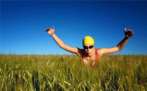 Die kleine Werkschau verdeutlicht die fotografische Fantasie. GB-Foto: Vecsey