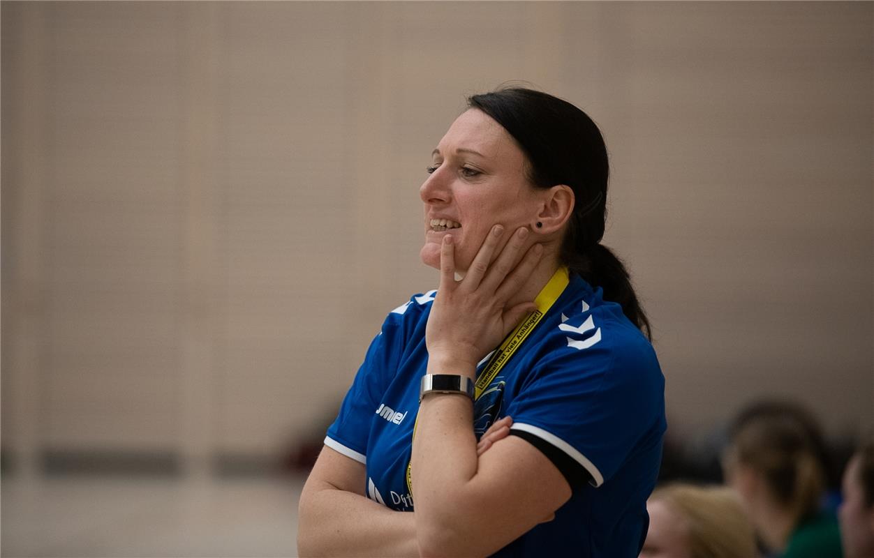 Die neue Sporthalle in Ammerbuch Entringen -   Handball Frauen SG Nebringen Reus...