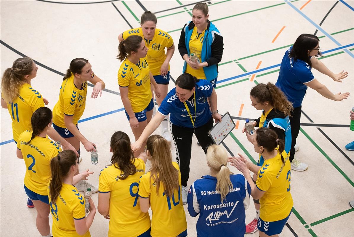 Die neue Sporthalle in Ammerbuch Entringen -   Handball Frauen SG Nebringen Reus...