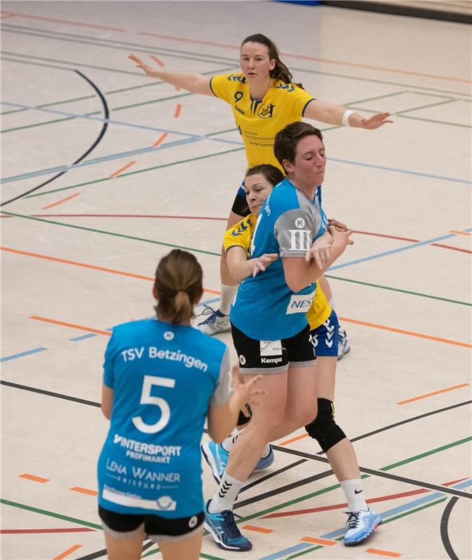 Die neue Sporthalle in Ammerbuch Entringen -   Handball Frauen SG Nebringen Reus...