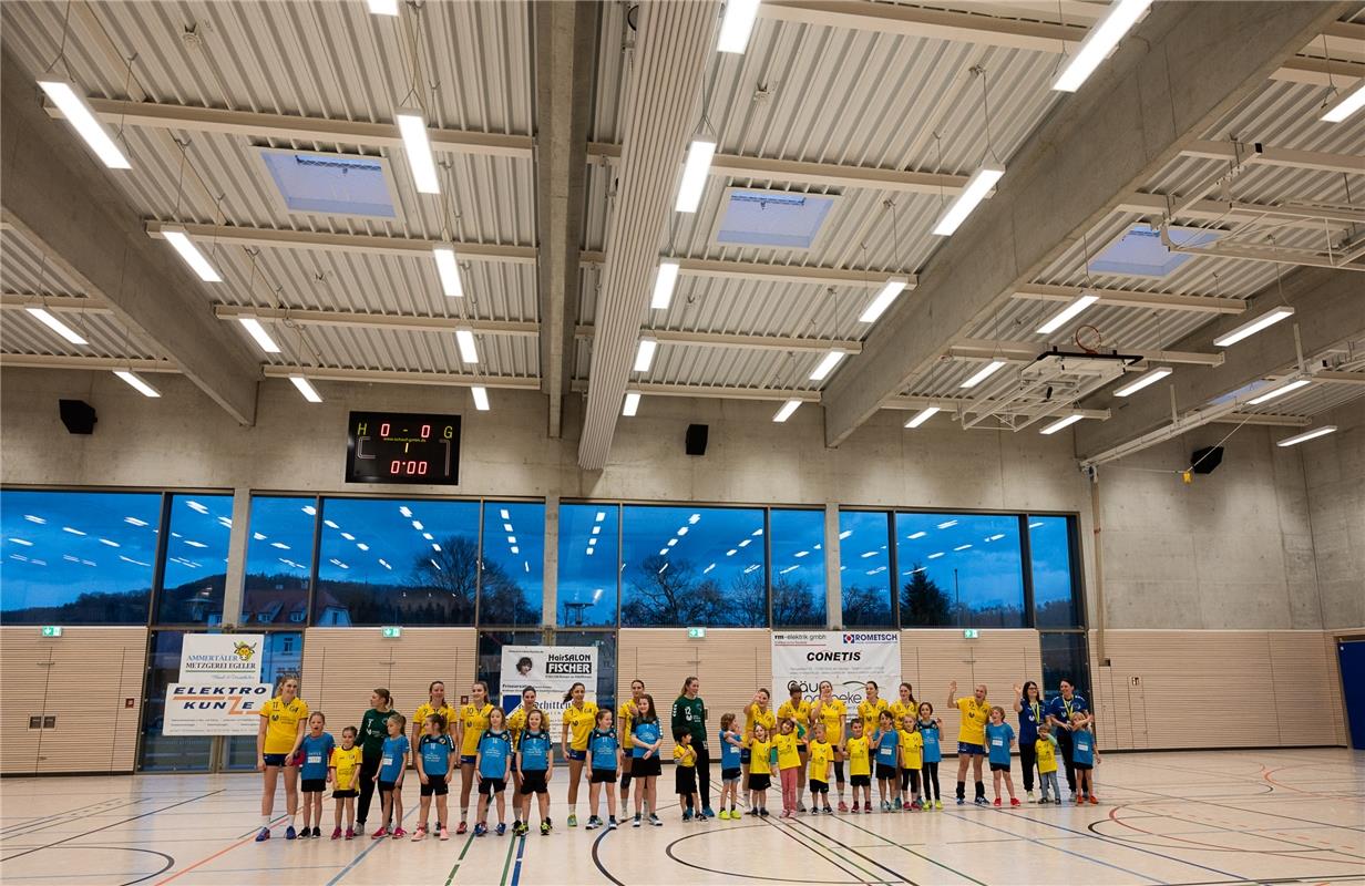 Die neue Sporthalle in Ammerbuch Entringen -   Handball Frauen SG Nebringen Reus...