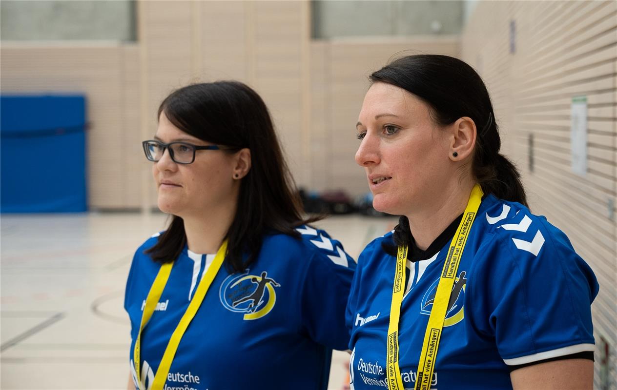 Die neue Sporthalle in Ammerbuch Entringen -   Handball Frauen SG Nebringen Reus...