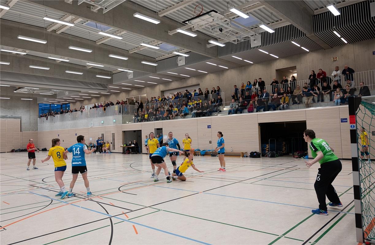 Die neue Sporthalle in Ammerbuch Entringen -   Handball Frauen SG Nebringen Reus...