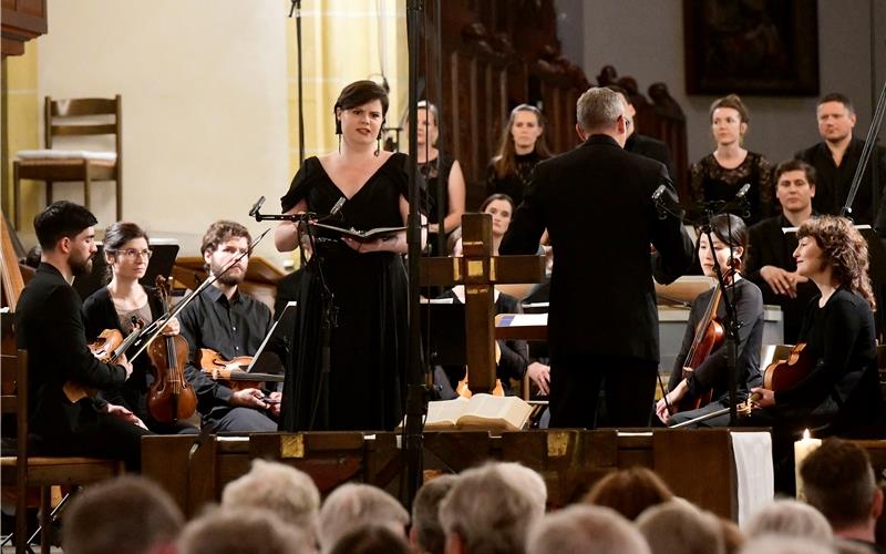 Die weltberühmte Gaechinger Cantorey konzertierte erneut in der Herrenberger Stiftskirche. GB-Foto: Holom