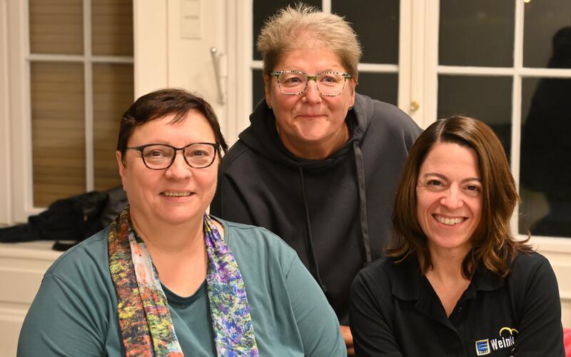 Diese drei Frauen bilden im Vorstand des Gärtringer Gewerbeforums den harten Kern der Gewerbeschau-Organisation. Von links: Susanne Löhnert, Tanja Schäberle und Jutta Weinle-Günter. GB-Foto: Reichert