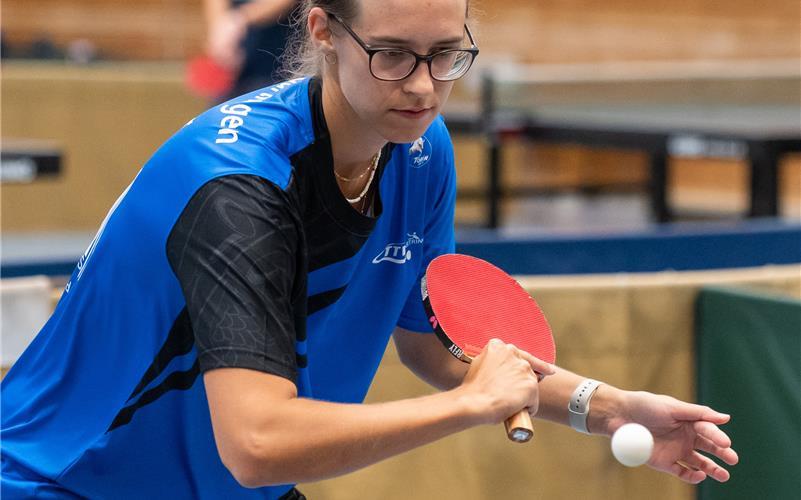 Doppeleinsatz am Wochenende: Ann-Katrin Ziegler war bei den Herren und den Damen des TTV gefragt. GB-Foto: Vecsey
