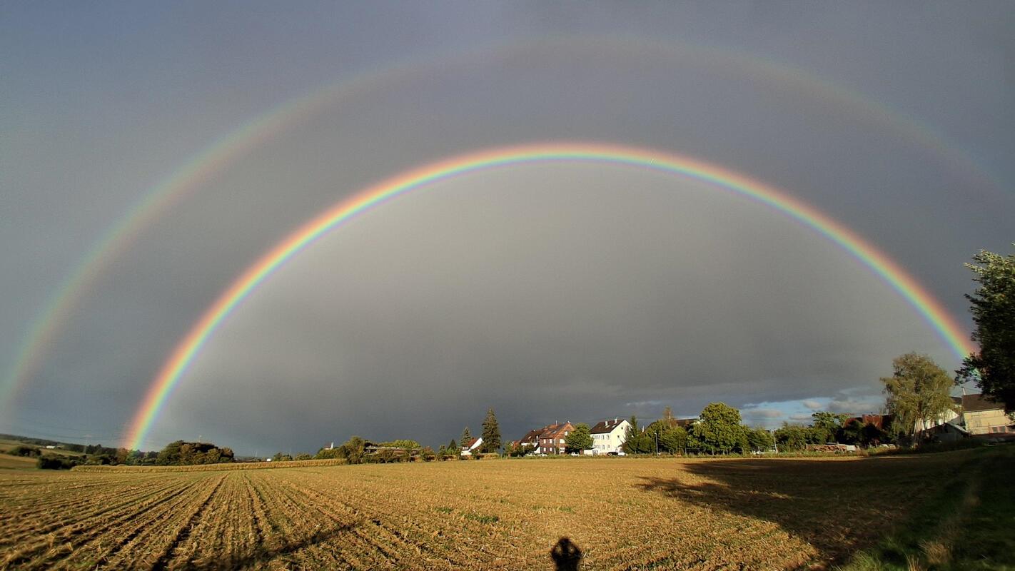 Doppelter Regenbogen.  Von Birgit Walz aus Kuppingen.