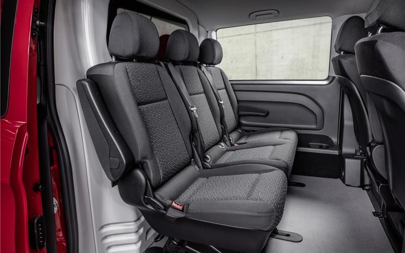 Die Neuauflage wurde umfangreich aktualisiert Ebenfalls neu: Der Mercedes-Benz Vito Mixto