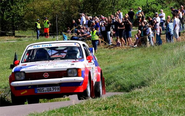 Ein Blickfang bei der Mitter-Rallye: Der Opel Kadett E GSI 16V von Stefanie Spreitzer und Kevin Müller (MSC Kempenich). GB-Foto: Kraushaar