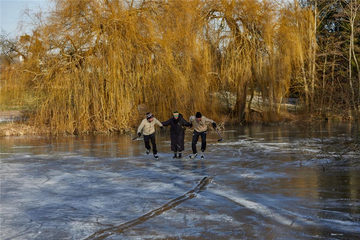 Ein seltenes, winterliches Vergnügen. Das Bild erinnert eher an frühere Jahre, w...