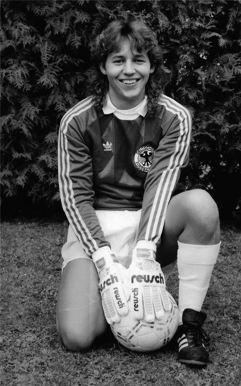 „Sie hätte Tag und Nacht trainieren können“ Elke Walther im Nationaltrikot Anfang der 90er JahreGB-Foto (Archiv): gb