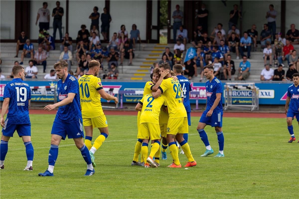 Emotionen, jubel, Tor 0:2 durch David Kammerbauer (SV Stuttgarter Kickers #03), ...