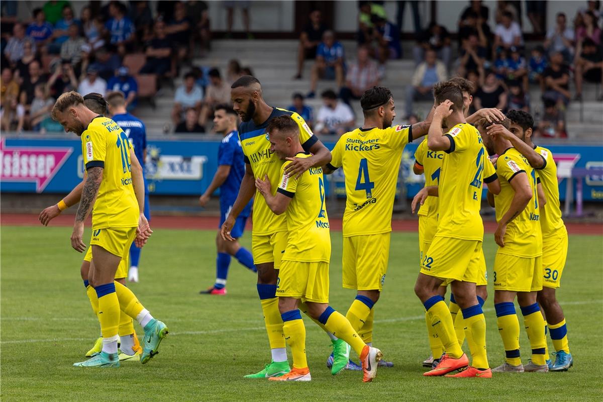 Emotionen, jubel, Tor 0:2 durch David Kammerbauer (SV Stuttgarter Kickers #03), ...