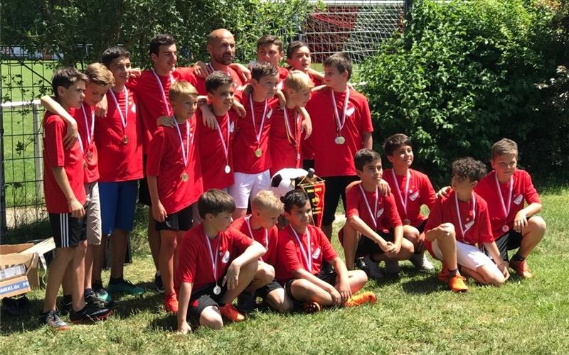 Ein Verein stemmt sich gegen den Trend Erfolgreicher Jahrgang: Die D2-Jugend des SV Affstätt wurde zuletzt Meister der Kreisstaffel GB-Foto: gb
