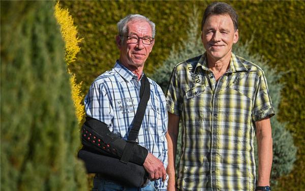 Erhard Riethmüller (links) und Jürgen Luz wurden für ihr Engagement ausgezeichnet. GB-Foto: Vecsey