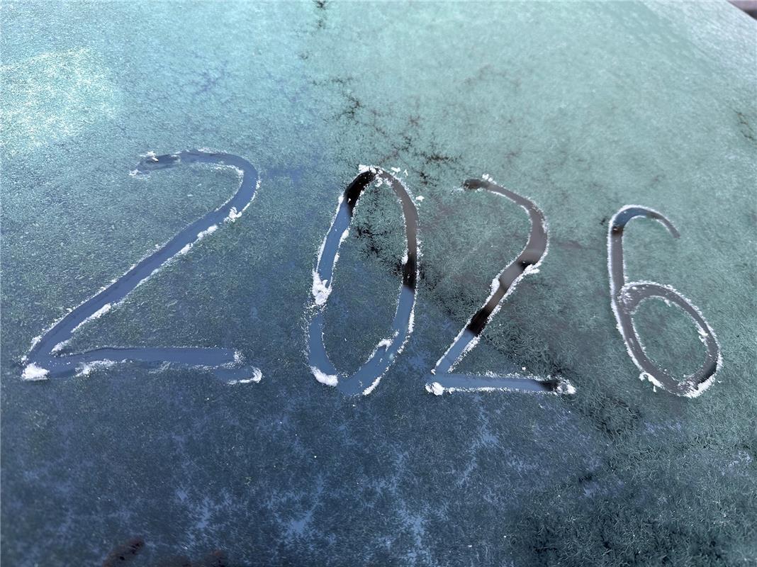 Erschienen Eisig, aber sonnig startet das neue Jahr 2026. A Guats Neus!  Von Anj...