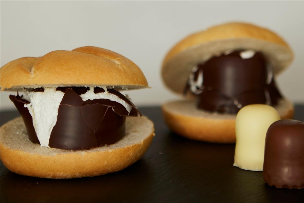 Erschienen Kindheitserinnerungen... Wer kennt es noch - dieses leckere Brötchen?...