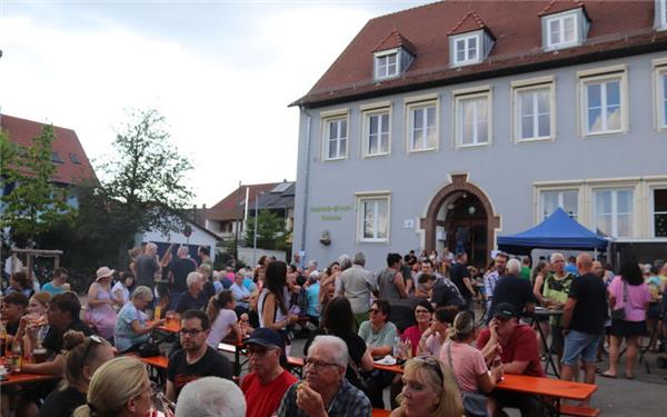 Etwas Neues etablieren und eine Lücke in der Sommerzeit schließen, das ist das Ziel des Sommerhocks. GB-Foto: gb