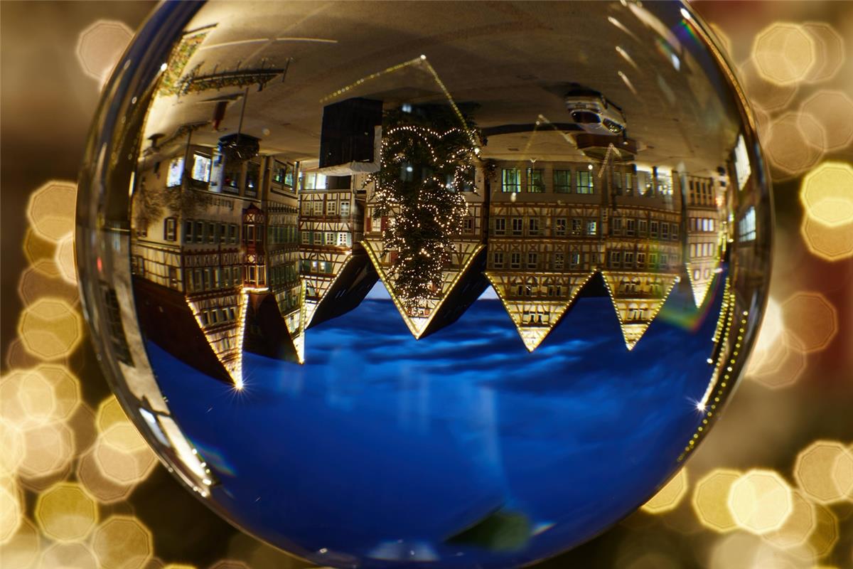 Festlicher Lichterglanz vom Herrenberger Marktplatz. Fotografiert von Anne Biede...