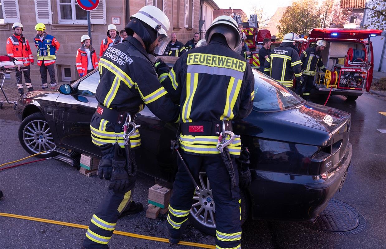 Feuerwehrübung Bondorf  10 / 2019 Foto: Schmidt