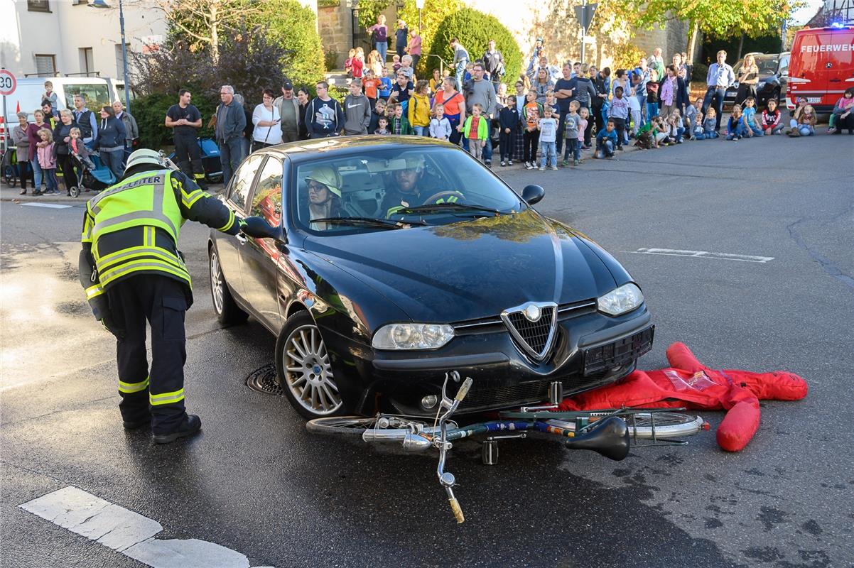 Feuerwehrübung Bondorf  10 / 2019 Foto: Schmidt