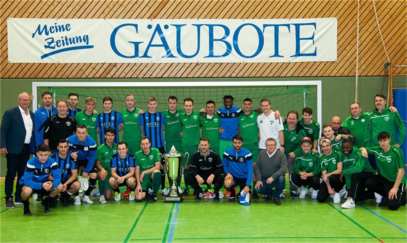 Finalteilnehmer Herrenberg und Nagold Gäubote Cup Fußball Turnier des VfL Herren...