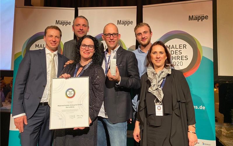 Firma Scheuerle in München als „Maler des Jahres“ ausgezeichnet Firma Scheuerle in München als „Maler des Jahres“ ausgezeichnet