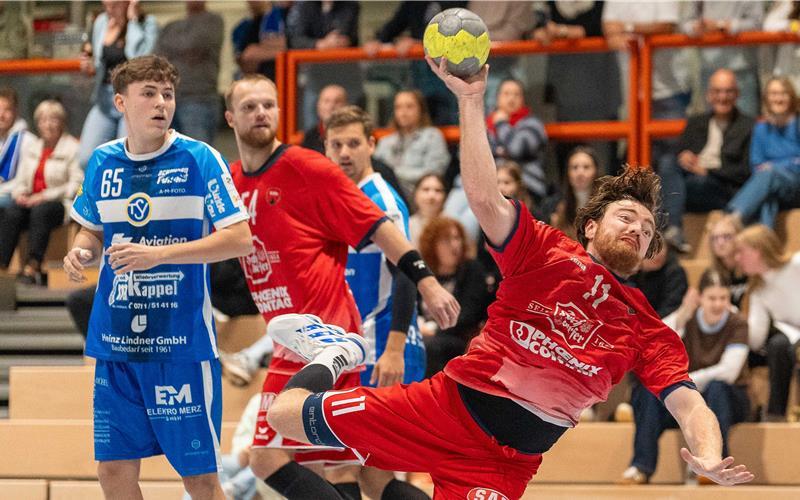 Flugshow am Kreis: Finn Böhm geht nicht nur auf dem Feld voran. GB-Foto: Eibner/Kala