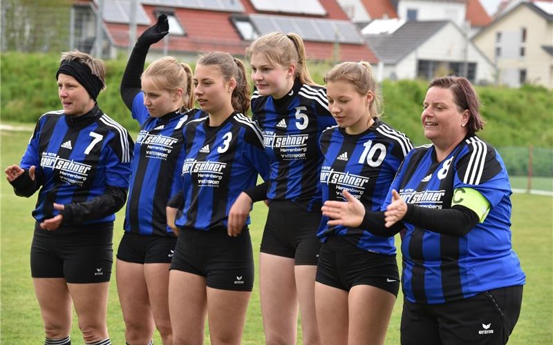 TSV Gärtringen: Erstklassig im Feld und in der Halle Frauenteam des TSV Gärtringen ist nun auch in der Feldrunde in der Ersten Bundesliga gesetzt GB-Foto (Archiv): Vecsey