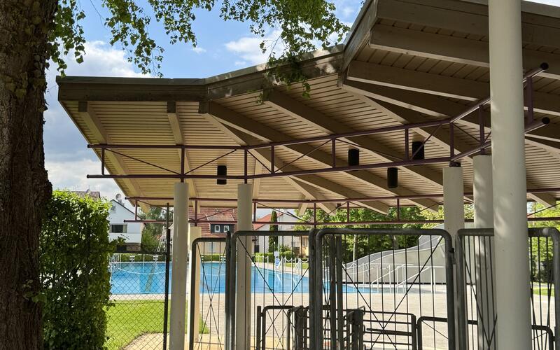 Freibad Hildrizhausen, Golfplatz Bondorf und Waldseilgarten Herrenberg sind drei Orte, an denen es mit der Ehrenamtskarte kleine Rabatte gibt. GB-Fotos: Holom/gb