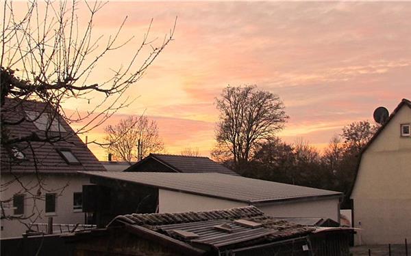 Frostige schöne Morgenansicht (fotografiert von Frank Winter aus Nebringen)