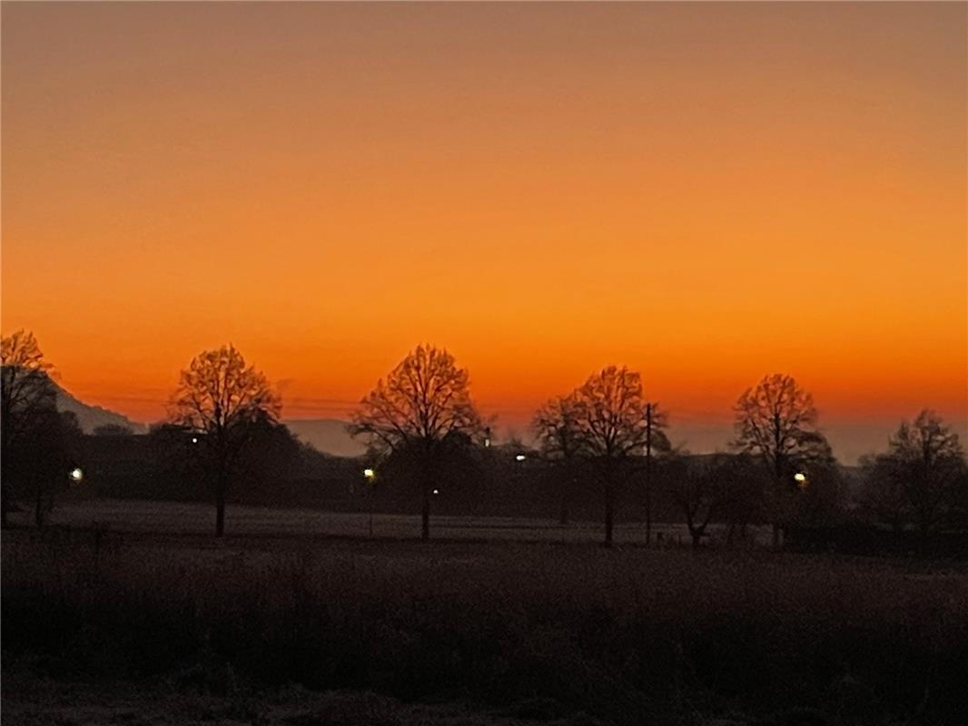 Frostiger Sonntagmorgen.  Von Helga Schmickl aus Herrenberg.
