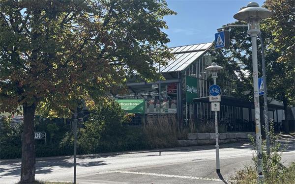 Für „BayWa Bau und Garten“ in Herrenberg zeichnet sich eine Fortführungslösung ab. GB-Foto: gb