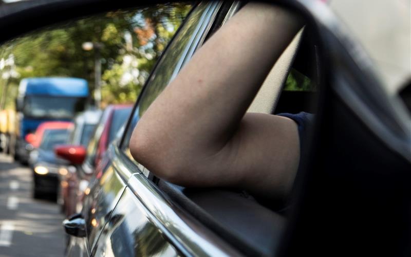 Auto-Corso für Lockdown-Ende