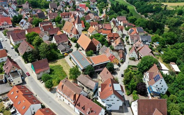 Für den Tailfinger Ortskern sollen neue planerische Visionen entwickelt werden.GB-Foto: Holom