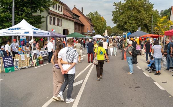 Für einen Sonntag wird die Seestraße wieder zu einem Ort der Begegnung – frei von Autoverkehr.GB-Foto: gb