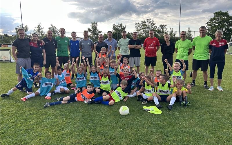 Fußball – Demospieltag für F-Junioren. gb/GB-Foto: gb