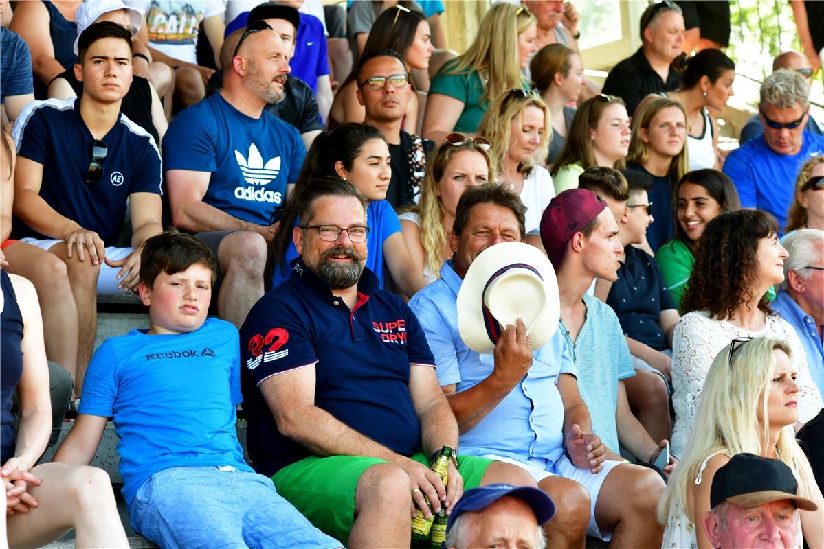 Fußball Festspiel 100 Jahre Fußball Herrenberg / Oberliga-Frauen VfL Herrenberg ...