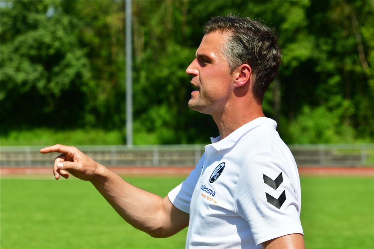 Fußball Festspiel 100 Jahre Fußball Herrenberg / Oberliga-Frauen VfL Herrenberg ...