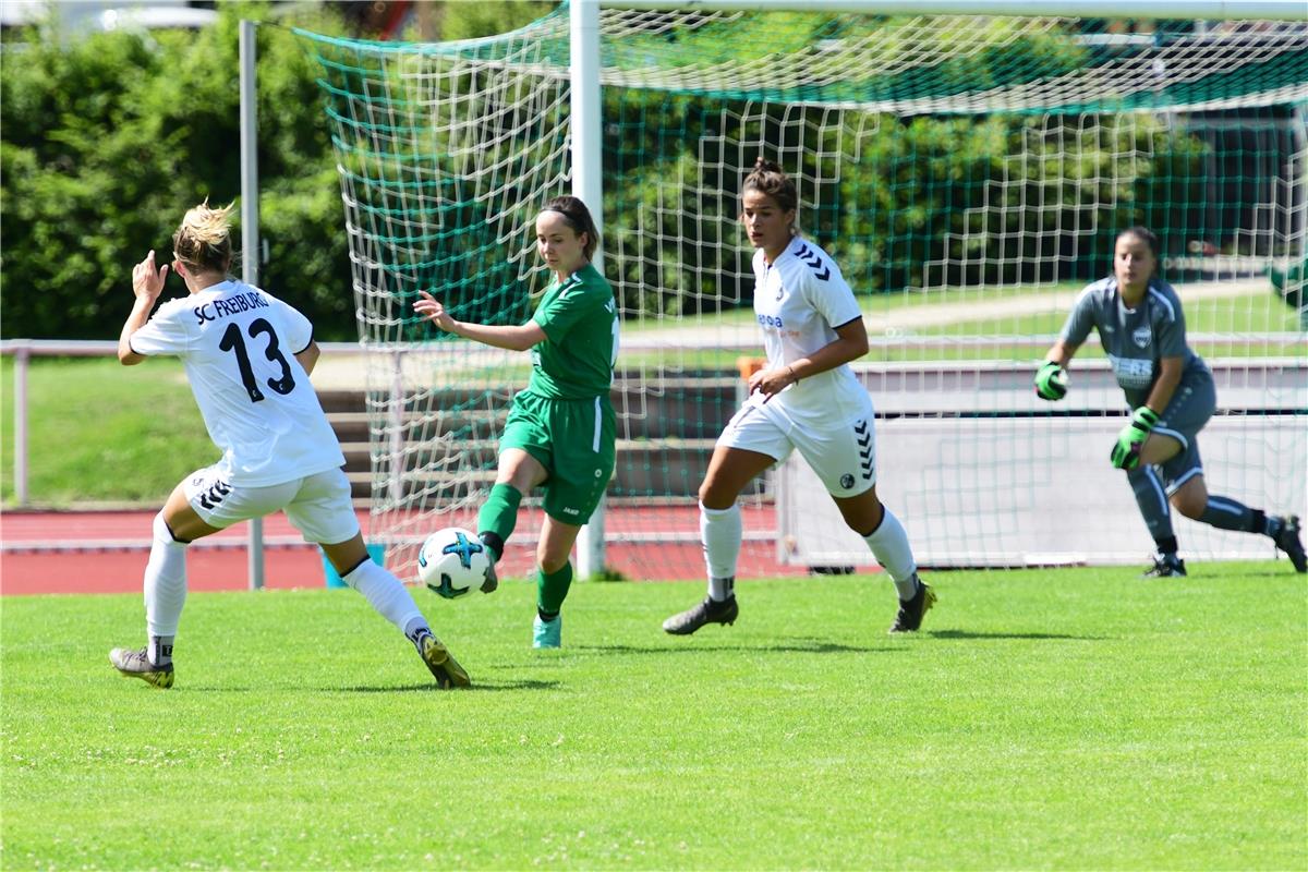 Fußball Festspiel 100 Jahre Fußball Herrenberg / Oberliga-Frauen VfL Herrenberg ...