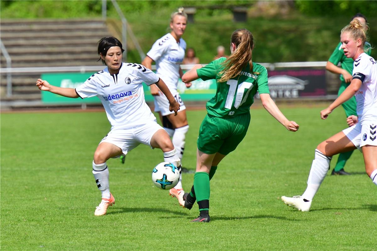 Fußball Festspiel 100 Jahre Fußball Herrenberg / Oberliga-Frauen VfL Herrenberg ...