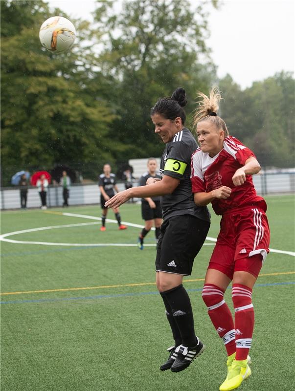 Fußball Frauen Nufringen gegen Aldingen 8 / 2020 Foto: Schmidt  SENAY ALTINDAG N...