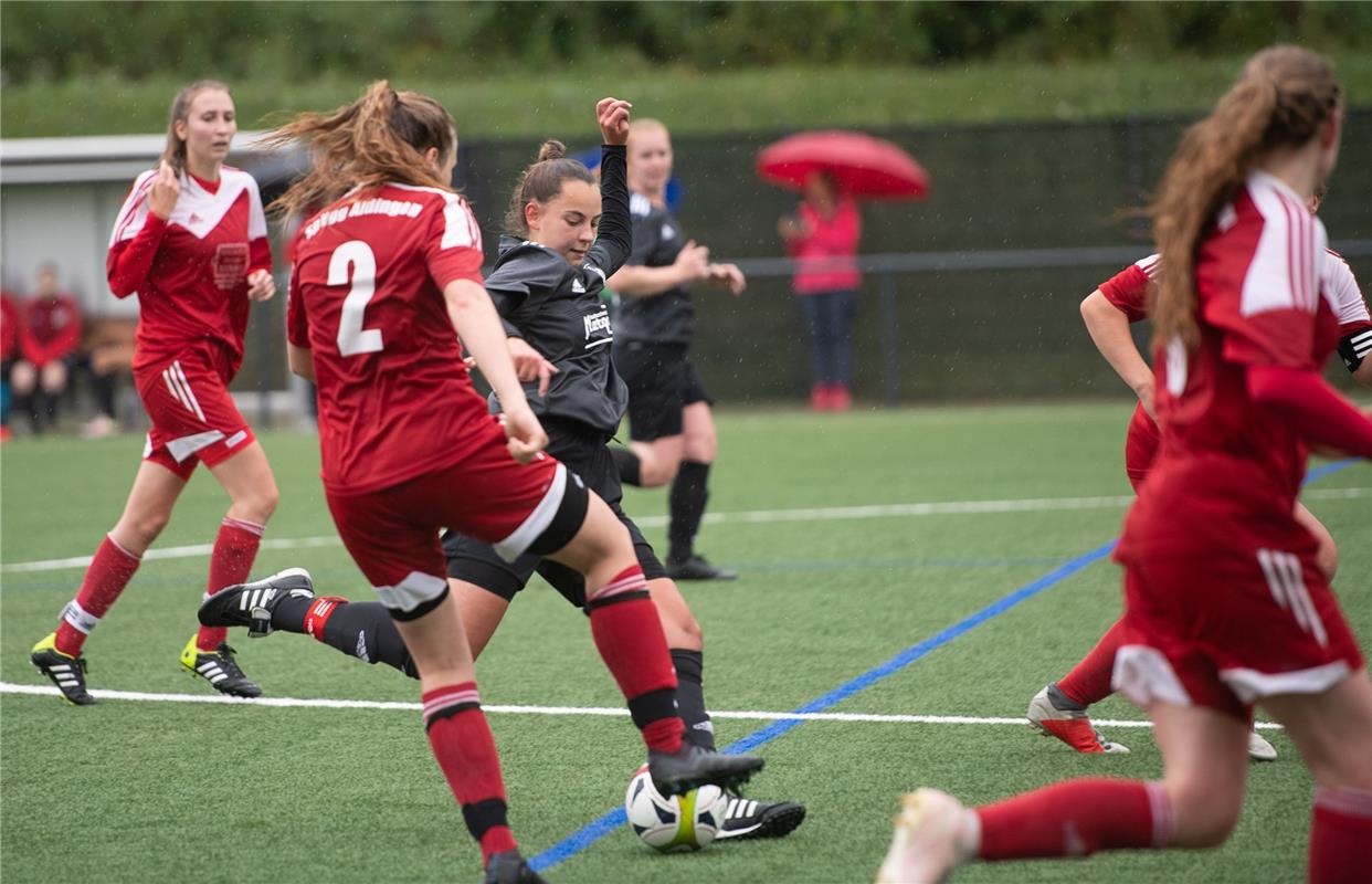 Fußball Frauen Nufringen gegen Aldingen 8 / 2020 Foto: Schmidt TABEA RIEKER Nufr...