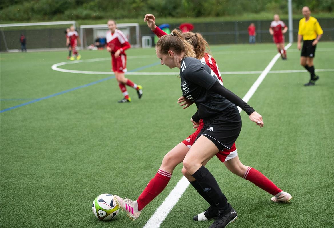 Fußball Frauen Nufringen gegen Aldingen 8 / 2020 Foto: Schmidt Selina Dreher